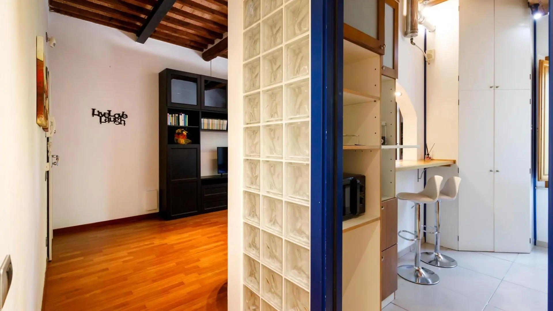 Charming Apartment - Basilica Of San Francesco سيينا 0*,  إيطاليا